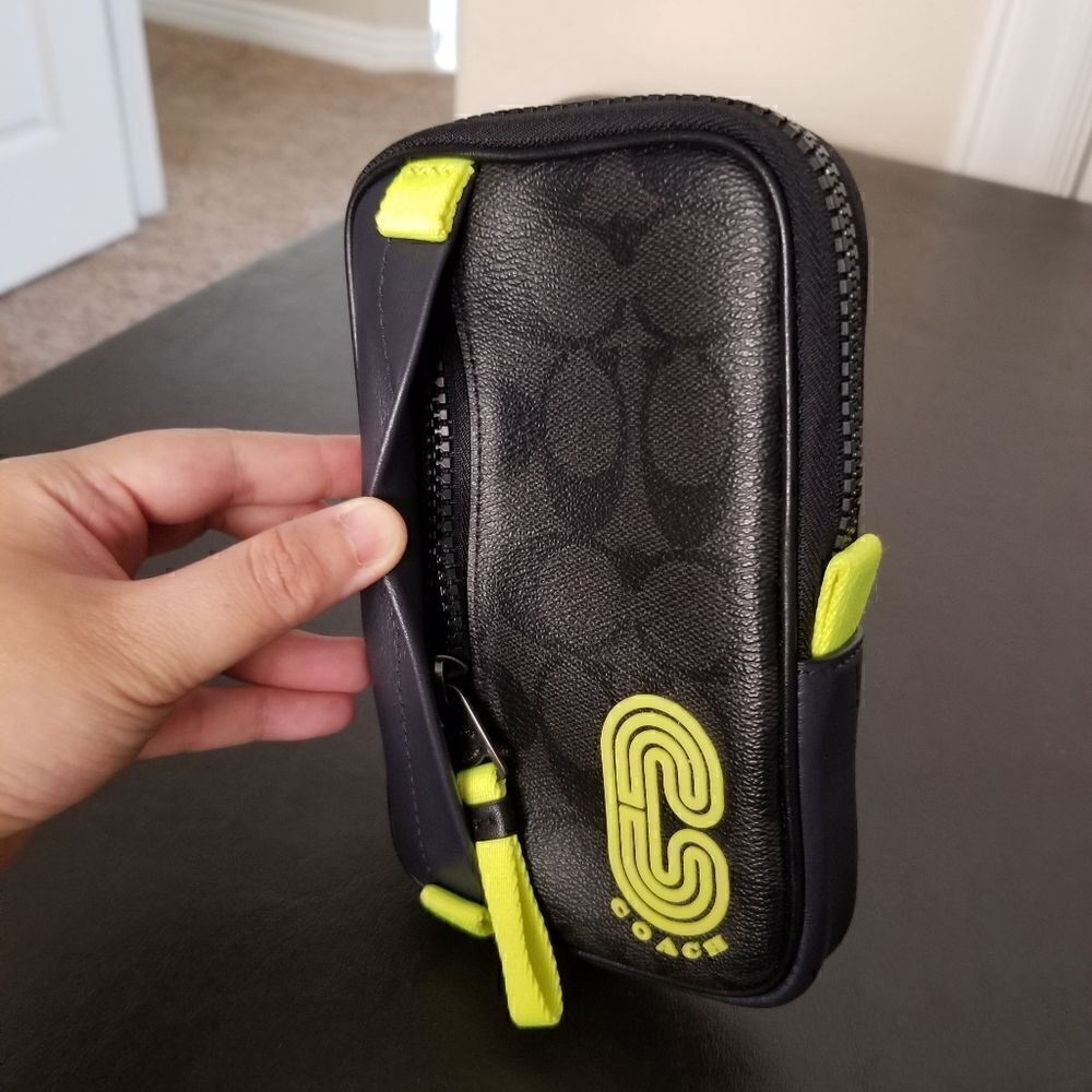 Coach Terrain Small Bag - Picture 2 of 5